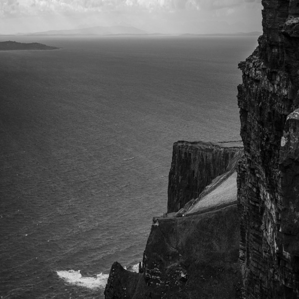 silhouette handstand black and white